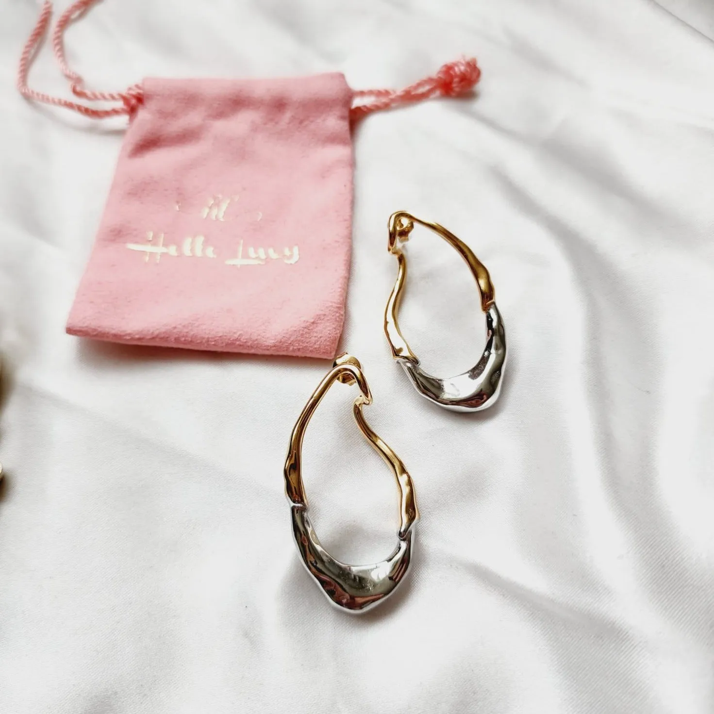 Dessie Two Tone Earrings