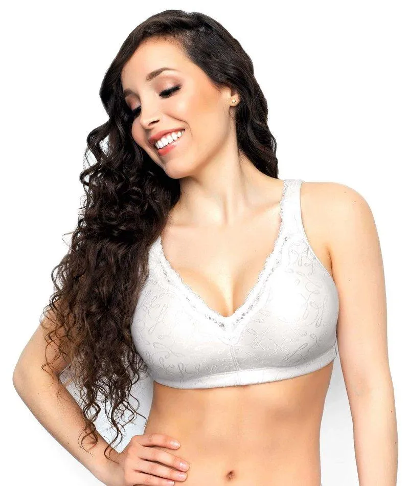 Exquisite Form Fully Comfort Lining Wire-Free Bra With Jacquard Lace - White