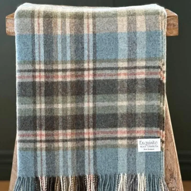 Glen Coe Wool Throw 185x140cm in aqua