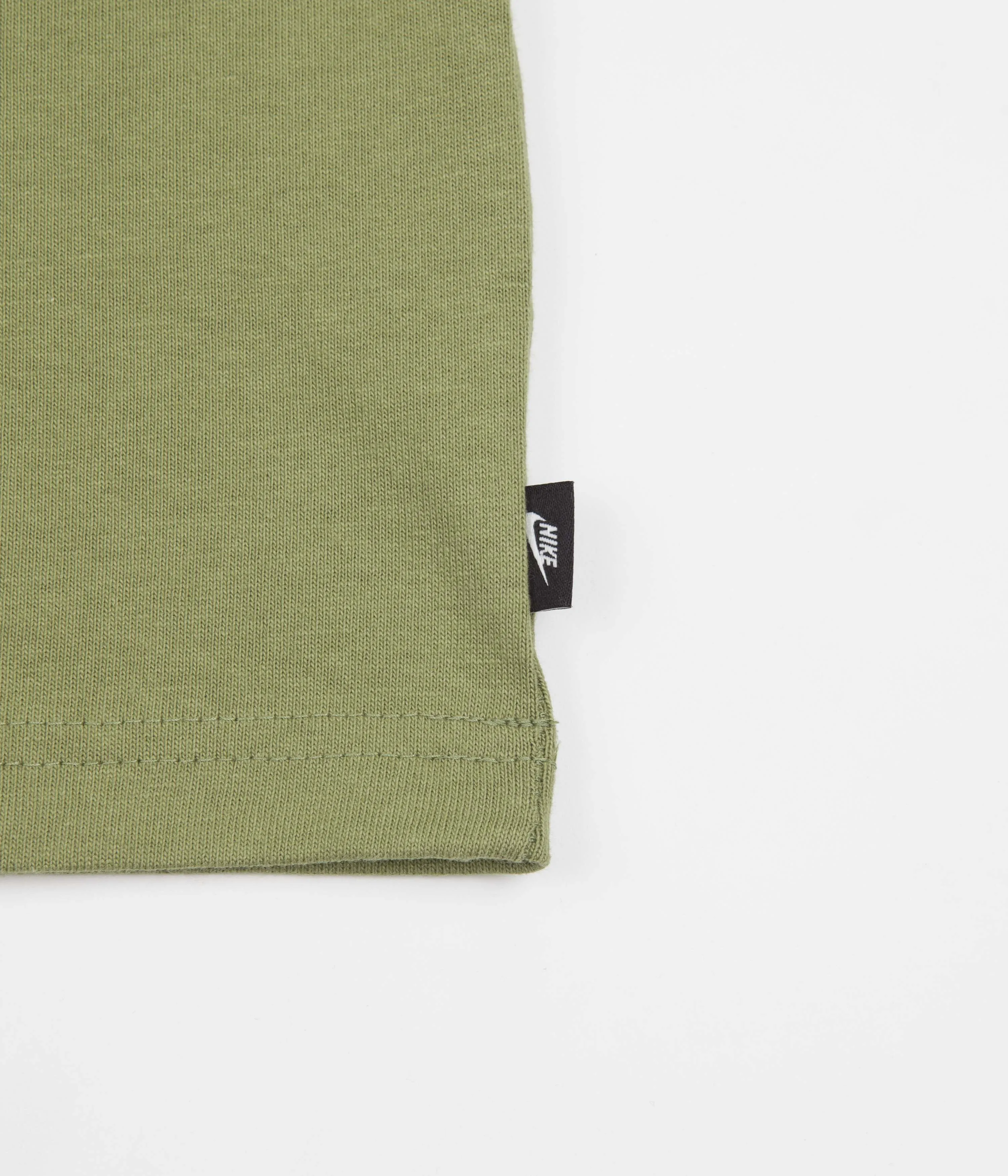 Nike Premium Essentials T-Shirt - Alligator / Black