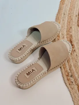 Noveli Suede Sandal - Taupe