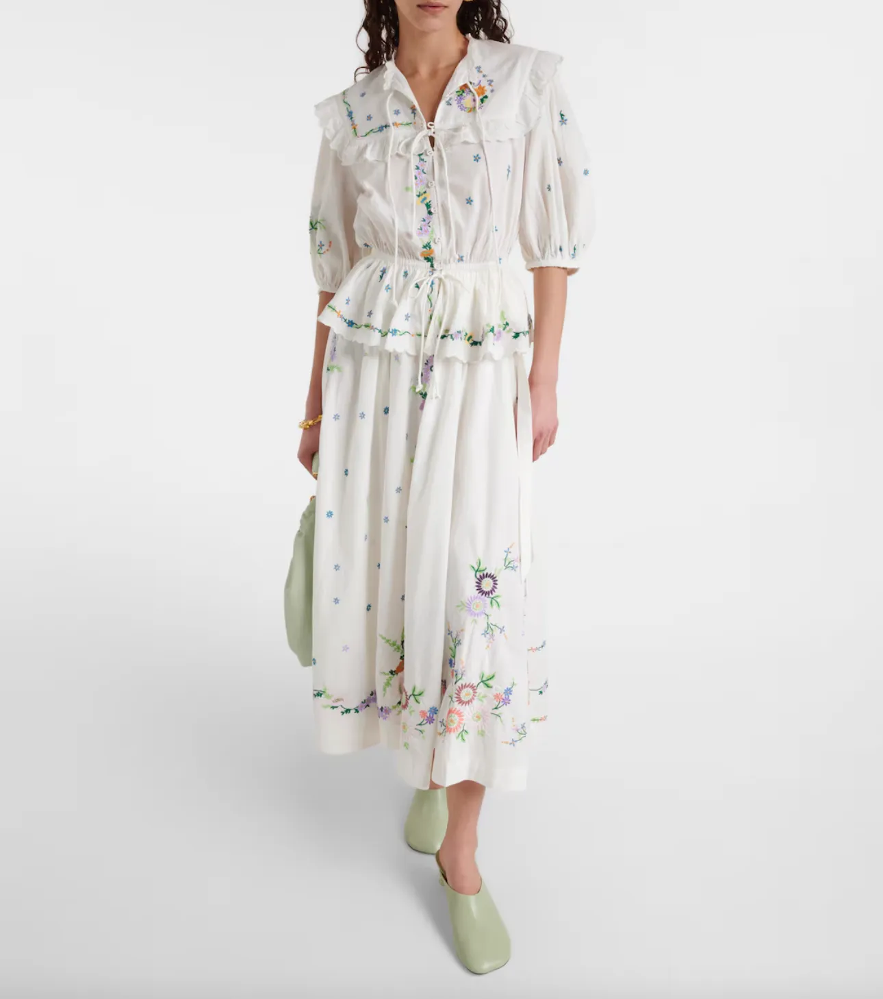 Willa Embroidered Set