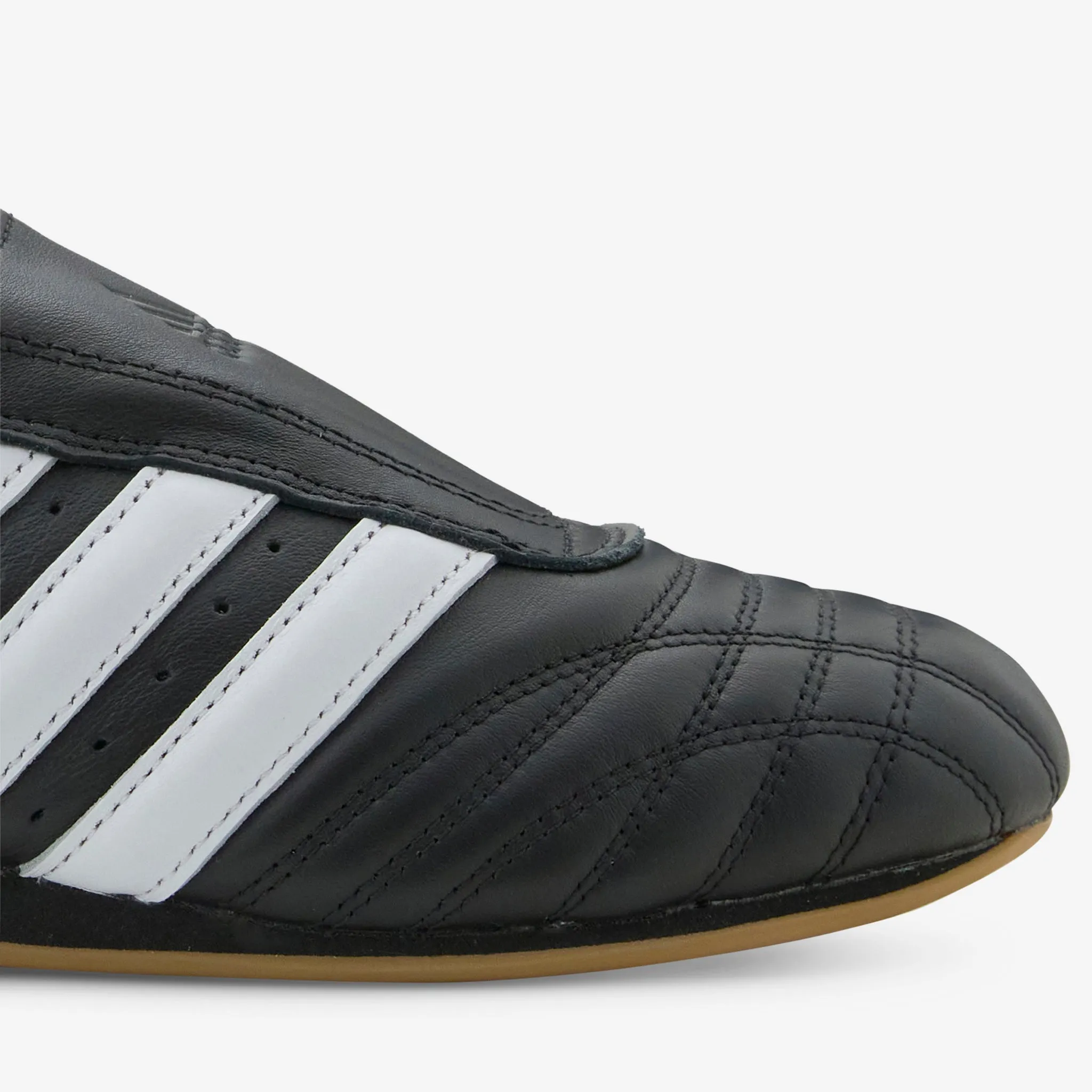 Women's Adidas Taekwondo Core Black | Cloud White | Gum