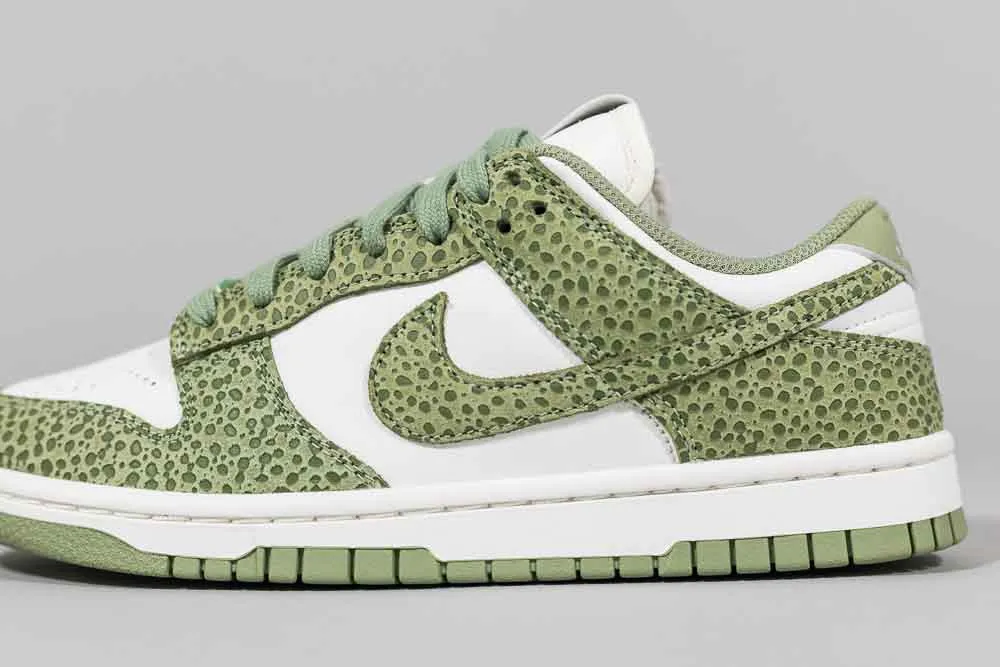 Women's Nike Dunk Low Safari 'Oil Green'