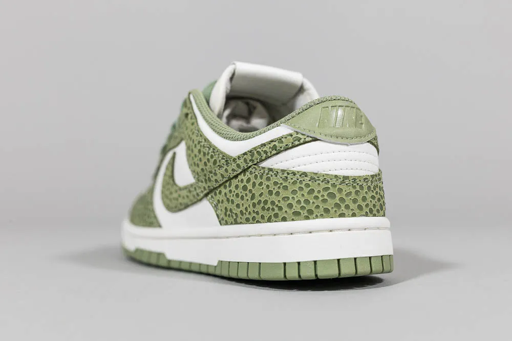 Women's Nike Dunk Low Safari 'Oil Green'